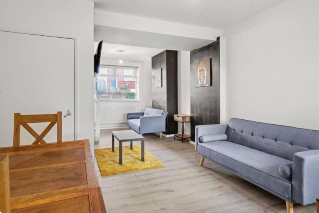 Cosy House For 8 In Rochester 斯特鲁德 外观 照片