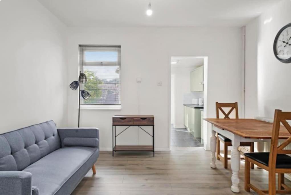 Cosy House For 8 In Rochester 斯特鲁德 外观 照片